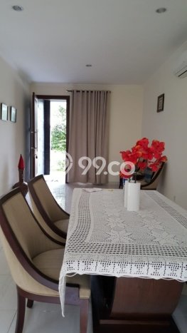 HUNIAN PILIHAN! Rumah di Alam Sutera, 3 KM, Area Strategis, LT 240m² Bangunan 240m² HUNIAN PILIHAN! Rumah di Alam Sutera, 3 KM, Area Strategis, LT 240m² Bangunan 240m²