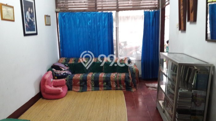 Siap Huni Rumah Mewah 4 Kamar di Kebayoran Baru Dekat ke Mana Pun Siap Huni Rumah Mewah 4 Kamar di Kebayoran Baru Dekat ke Mana Pun