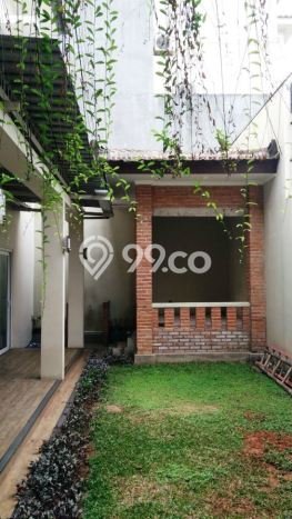 Rumah Elit LB 303m2 Siap Pakai Desain Elegan di Cibubur, Jakarta Timur Rumah Elit LB 303m2 Siap Pakai Desain Elegan di Cibubur, Jakarta Timur