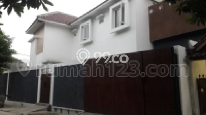Hot Offer Hunian Mewah Ideal dan Luas di Cinere, Depok Hot Offer Hunian Mewah Ideal dan Luas di Cinere, Depok