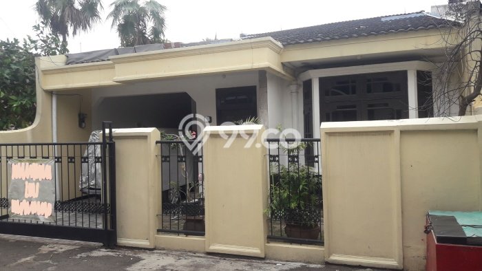 Rumah Elit LB 220m2 Siap Huni Desain Elegan di Jati Padang, Jakarta Selatan Rumah Elit LB 220m2 Siap Huni Desain Elegan di Jati Padang, Jakarta Selatan