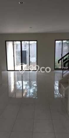 Dijual Rumah Mewah Elegan Dengan View Cantik di BSD Foresta, Tangerang Dijual Rumah Mewah Elegan Dengan View Cantik di BSD Foresta, Tangerang