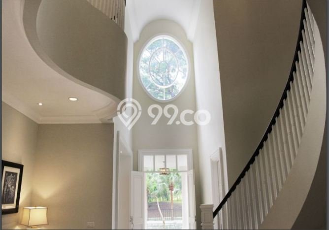 Dijual Rumah Mewah Elegan Dengan View Eksklusif di Lippo Karawaci, Tangerang Dijual Rumah Mewah Elegan Dengan View Eksklusif di Lippo Karawaci, Tangerang