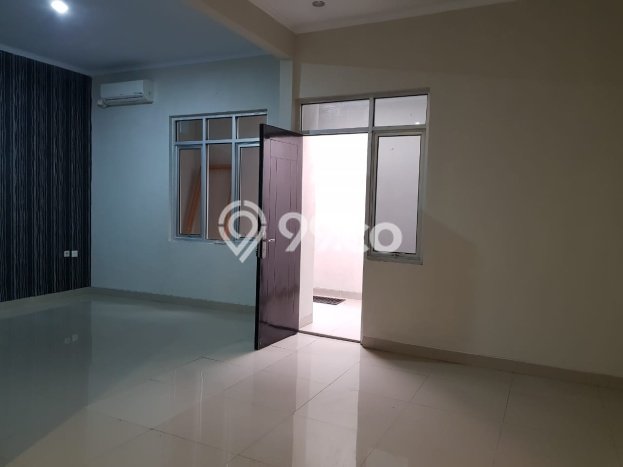 Hunian Nyaman Asri 4 KT Siap Huni di Bintaro Tangerang Selatan Hunian Nyaman Asri 4 KT Siap Huni di Bintaro Tangerang Selatan