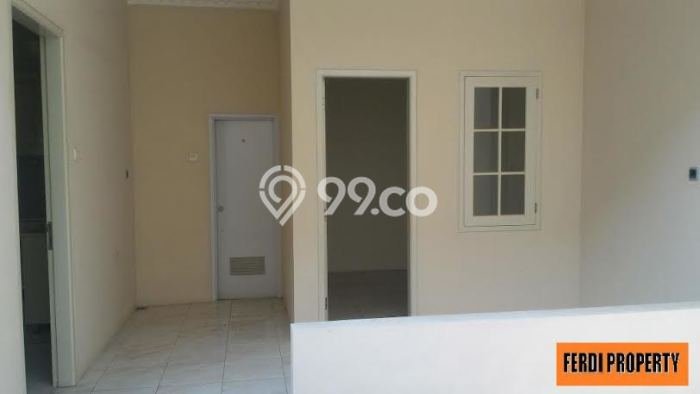 Rumah Luxury Modern Siap Huni di Cibubur Jakarta Timur Rumah Luxury Modern Siap Huni di Cibubur Jakarta Timur
