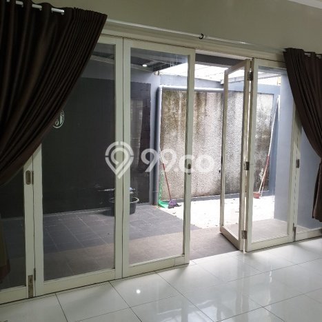 Jual Segera Rumah Terawat di Kawasan Bintaro, Tangerang Selatan Jual Segera Rumah Terawat di Kawasan Bintaro, Tangerang Selatan