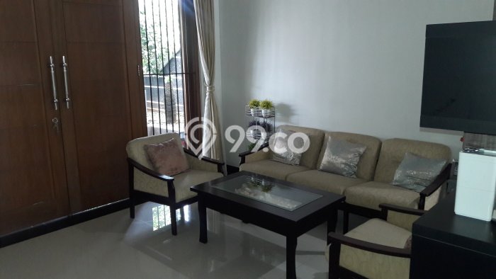 Hunian Mewah LB 300m2 Siap Pakai Desain Elegan di Pajajaran, Bogor Hunian Mewah LB 300m2 Siap Pakai Desain Elegan di Pajajaran, Bogor