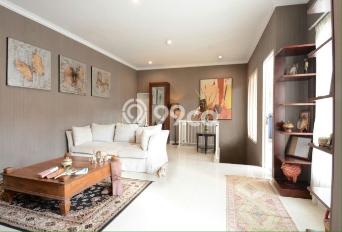 Rumah Siap Pakai area Bintaro, Tangerang Selatan, Luas 110m² Bangunan 150m² Rumah Siap Pakai area Bintaro, Tangerang Selatan, Luas 110m² Bangunan 150m²