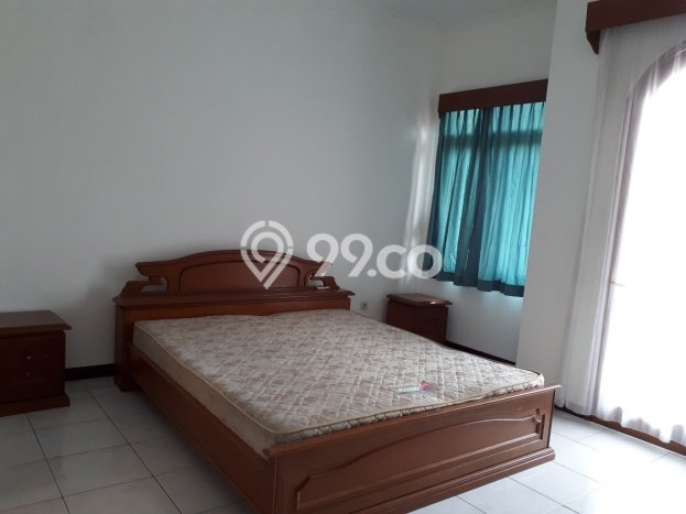 Jarang Ada! Rumah Sewa 4 Kamar Nyaman Siap Huni Pondok Indah Jarang Ada! Rumah Sewa 4 Kamar Nyaman Siap Huni Pondok Indah