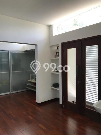 Rumah Elit LB 620m2 Siap Huni Desain Elegan di BSD City, Tangerang Rumah Elit LB 620m2 Siap Huni Desain Elegan di BSD City, Tangerang