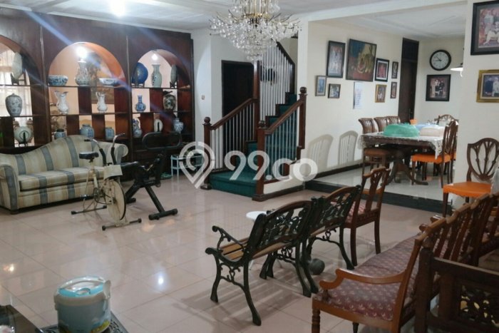 Dijual Rumah Luas Megah Dengan View Cantik di Cipinang, Jakarta Timur Dijual Rumah Luas Megah Dengan View Cantik di Cipinang, Jakarta Timur