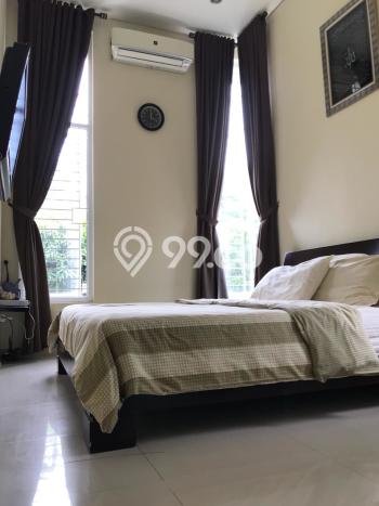 Rumah Mewah dengan Luas Tanah 150m² di Lingkungan Asri Bintaro, Jakarta Selatan Rumah Mewah dengan Luas Tanah 150m² di Lingkungan Asri Bintaro, Jakarta Selatan
