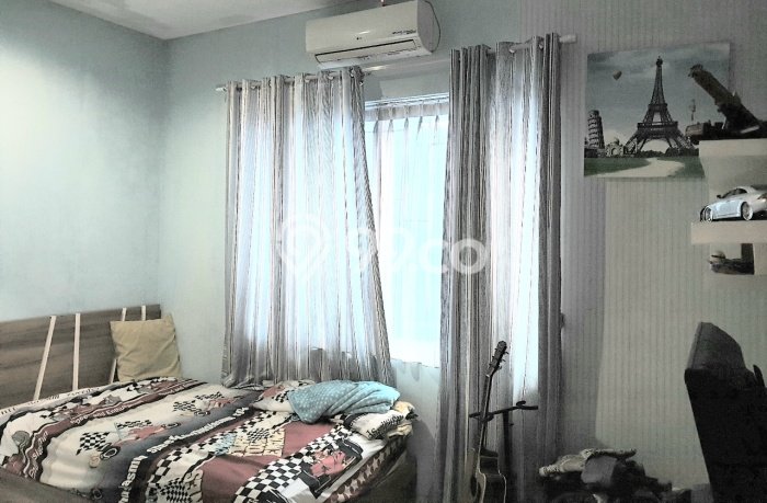 Rumah dengan Lokasi Strategis 3 KT di Bintaro, Tangerang Selatan Rumah dengan Lokasi Strategis 3 KT di Bintaro, Tangerang Selatan