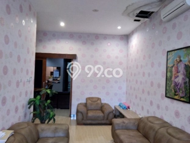 Siap Huni Rumah Mewah 6 Kamar di Banjarsari Dekat ke Mana Saja Siap Huni Rumah Mewah 6 Kamar di Banjarsari Dekat ke Mana Saja