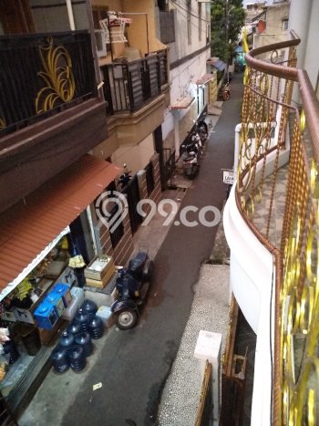 Dijual Rumah Modern 10 KT di Utan Kayu, Jakarta Timur Dijual Rumah Modern 10 KT di Utan Kayu, Jakarta Timur