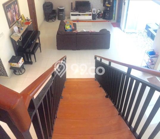 Rumah Disewakan Tangerang Selatan LT 225m2 LB 380m2 Area Bintaro Rumah Disewakan Tangerang Selatan LT 225m2 LB 380m2 Area Bintaro