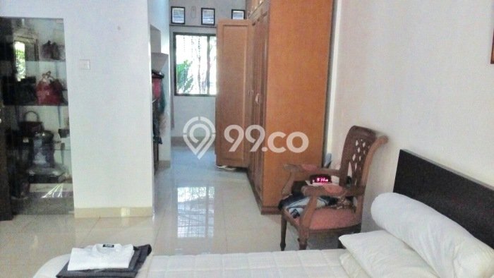 Hunian Elit LB 250m2 Siap Huni Desain Elegan di Bintaro, Tangerang Selatan Hunian Elit LB 250m2 Siap Huni Desain Elegan di Bintaro, Tangerang Selatan