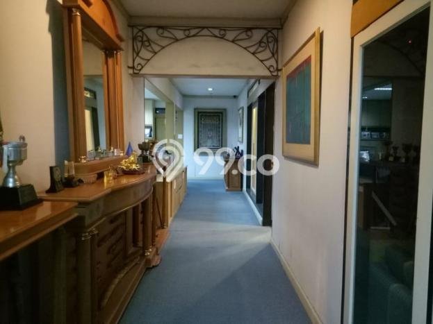 Hot Offer Hunian Mewah Ideal dan Luas di Menteng, Jakarta Pusat Hot Offer Hunian Mewah Ideal dan Luas di Menteng, Jakarta Pusat