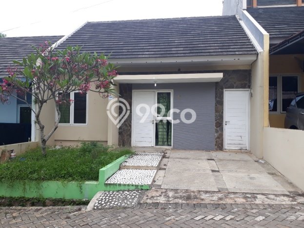 Jual Rumah Bagus Siap Huni LB 65m2 di Tembalang, Semarang Jual Rumah Bagus Siap Huni LB 65m2 di Tembalang, Semarang