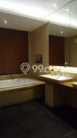 Rumah di Kembangan, Jakarta Barat, LT 500m² Bangunan 1000m² Rumah di Kembangan, Jakarta Barat, LT 500m² Bangunan 1000m²