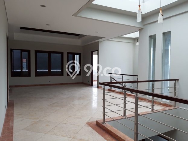 Rumah Minimalis 4 Kamar LT 294m2 di Jimbaran Rumah Minimalis 4 Kamar LT 294m2 di Jimbaran