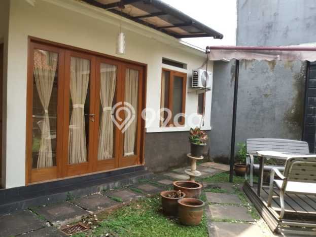 Jual Rumah Luas Elegan Dengan View Cantik di Ragunan, Jakarta Selatan Jual Rumah Luas Elegan Dengan View Cantik di Ragunan, Jakarta Selatan