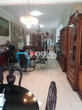Jual Rumah Luas Elegan Dengan View Cantik di Ragunan, Jakarta Selatan Jual Rumah Luas Elegan Dengan View Cantik di Ragunan, Jakarta Selatan