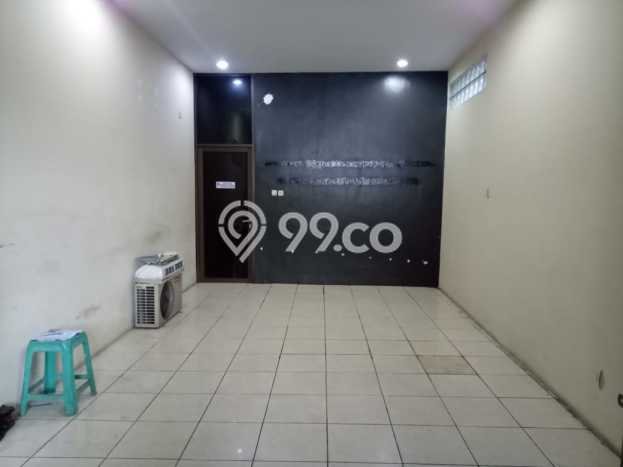 For Sale Rumah Mewah Exclusive di Tambora, Jakarta Barat For Sale Rumah Mewah Exclusive di Tambora, Jakarta Barat