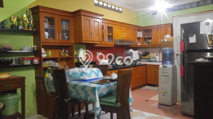Sewa cepat hunian minimalis lokasi strategis 4 Kamar di Serpong, Tangerang Selatan Sewa cepat hunian minimalis lokasi strategis 4 Kamar di Serpong, Tangerang Selatan