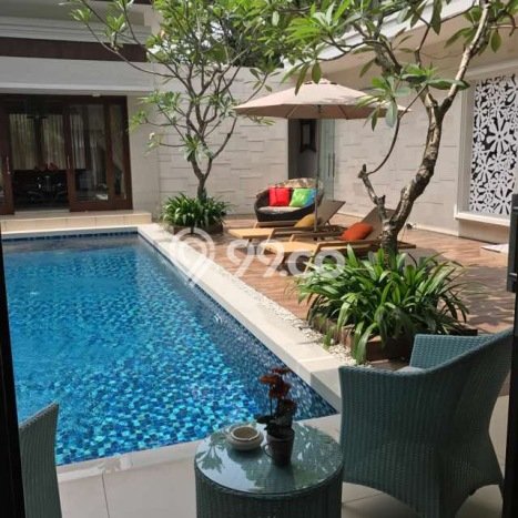 Rumah PREMIUM di Bintaro, Tangerang Selatan, LT 500m² LB 420m² KESEMPATAN TERBATAS! Rumah PREMIUM di Bintaro, Tangerang Selatan, LT 500m² LB 420m² KESEMPATAN TERBATAS!