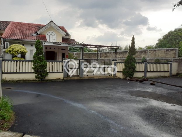 Jual Rumah Minimalis Bagus Punya 2 KT di Karawaci Tangerang SHM Jual Rumah Minimalis Bagus Punya 2 KT di Karawaci Tangerang SHM