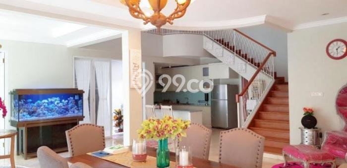 Jual Rumah Mewah Megah Dengan View Cantik di Lebak Bulus, Jakarta Selatan Jual Rumah Mewah Megah Dengan View Cantik di Lebak Bulus, Jakarta Selatan