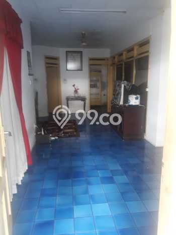 Rumah Elit LB 132m2 Siap Pakai Desain Elegan di Pejaten, Jakarta Selatan Rumah Elit LB 132m2 Siap Pakai Desain Elegan di Pejaten, Jakarta Selatan
