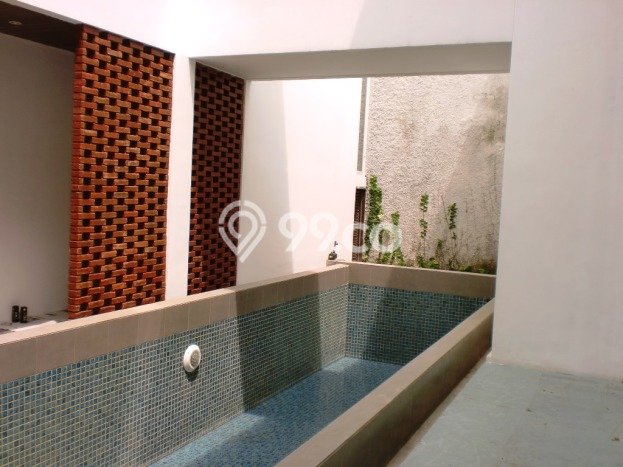 Rumah Elit LB 313m2 Siap Pakai Desain Elegan di Cipete, Jakarta Selatan Rumah Elit LB 313m2 Siap Pakai Desain Elegan di Cipete, Jakarta Selatan