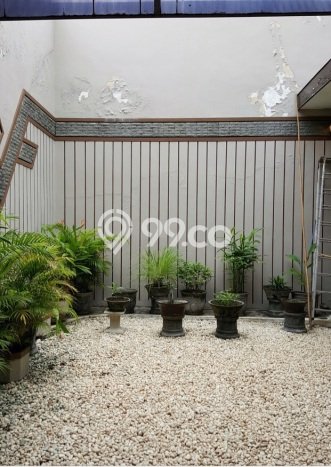 Hunian Mewah LB 400m2 Siap Huni Desain Elegan di Manyar, Surabaya Hunian Mewah LB 400m2 Siap Huni Desain Elegan di Manyar, Surabaya