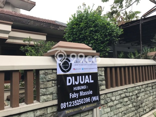 Hunian Mewah LB 400m2 Siap Huni Desain Elegan di Manyar, Surabaya Hunian Mewah LB 400m2 Siap Huni Desain Elegan di Manyar, Surabaya