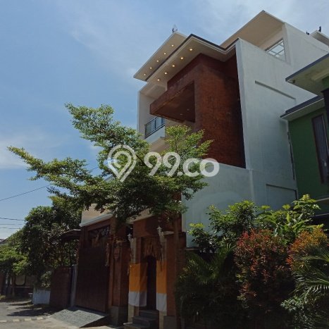 Disewakan! Rumah 3 Kamar Tidur &
4 Kamar Mandi di Nusa Dua, Badung Disewakan! Rumah 3 Kamar Tidur &
4 Kamar Mandi di Nusa Dua, Badung
