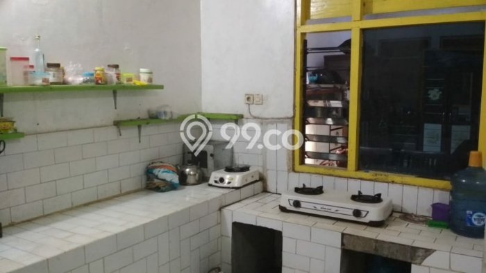 Siap Huni Rumah Mewah 15 Kamar di Jebres Dekat ke Mana Pun Siap Huni Rumah Mewah 15 Kamar di Jebres Dekat ke Mana Pun