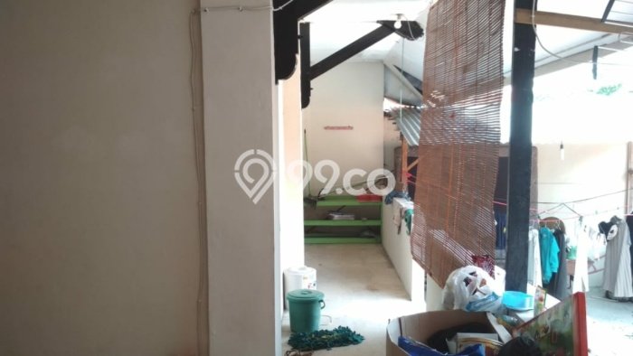 Siap Huni Rumah Mewah 15 Kamar di Jebres Dekat ke Mana Pun Siap Huni Rumah Mewah 15 Kamar di Jebres Dekat ke Mana Pun