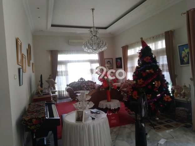 Hunian Elit LB 436m2 Siap Pakai Desain Elegan di Grogol, Jakarta Barat Hunian Elit LB 436m2 Siap Pakai Desain Elegan di Grogol, Jakarta Barat