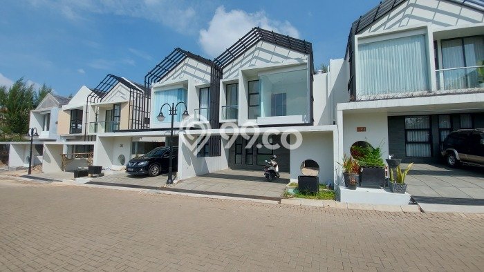 Hunian Elit LB 200m2 Siap Pakai Desain Elegan di Parongpong, Bandung Hunian Elit LB 200m2 Siap Pakai Desain Elegan di Parongpong, Bandung