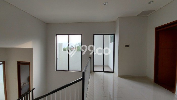 Hunian Elit LB 200m2 Siap Pakai Desain Elegan di Parongpong, Bandung Hunian Elit LB 200m2 Siap Pakai Desain Elegan di Parongpong, Bandung