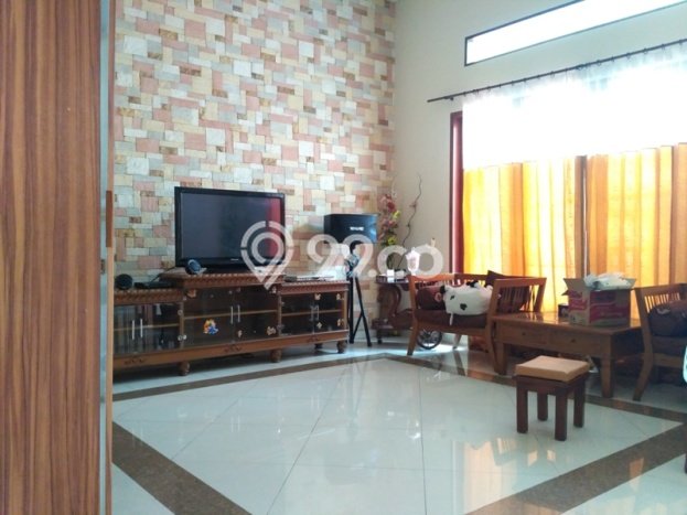 Hunian Mewah LB 640m2 Siap Pakai Desain Elegan di BSD, Tangerang Hunian Mewah LB 640m2 Siap Pakai Desain Elegan di BSD, Tangerang