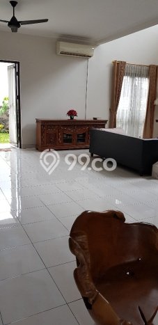 Dijual Rumah Luas Elegan Dengan View Cantik di Cibubur, Jakarta Timur Dijual Rumah Luas Elegan Dengan View Cantik di Cibubur, Jakarta Timur