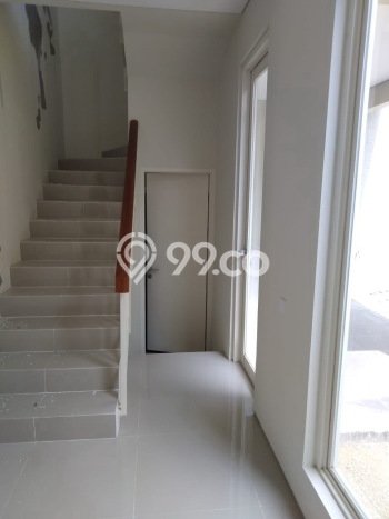 Rumah Luas Asri 2 KT Siap Pakai di Citraland Surabaya Rumah Luas Asri 2 KT Siap Pakai di Citraland Surabaya