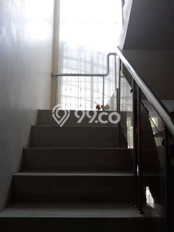 Jual Segera Rumah LT 135m² / LB 135m² di Kawasan Bisnis Cakung, Jakarta Timur Jual Segera Rumah LT 135m² / LB 135m² di Kawasan Bisnis Cakung, Jakarta Timur