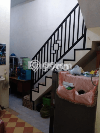 For Sale Rumah 4 Kamar Lokasi Ideal Bagus dan Strategis di Junrejo For Sale Rumah 4 Kamar Lokasi Ideal Bagus dan Strategis di Junrejo