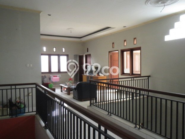 Rumah Modern Cantik 7 Kamar Bisa Langsung Pindah di Bekasi Timur Rumah Modern Cantik 7 Kamar Bisa Langsung Pindah di Bekasi Timur