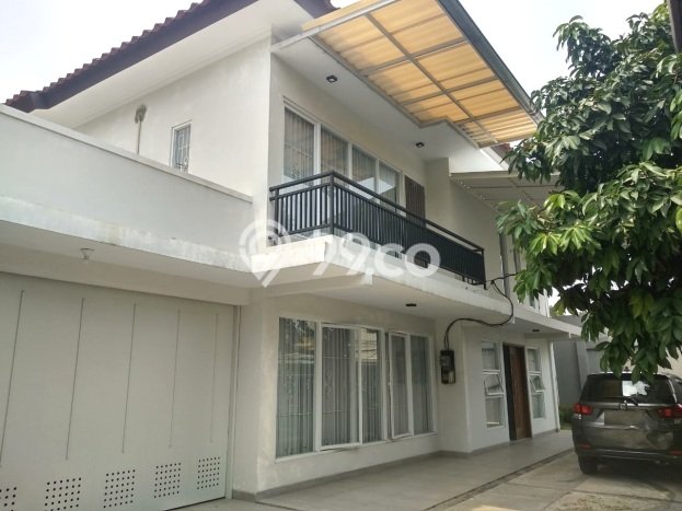 PROMO SPESIAL! Dijual Rumah Berkualitas di Gandaria, Jakarta Selatan, LT 349m² Luas Bangunan 400m² PROMO SPESIAL! Dijual Rumah Berkualitas di Gandaria, Jakarta Selatan, LT 349m² Luas Bangunan 400m²