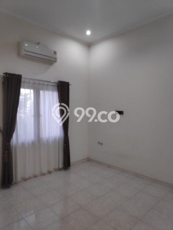 Disewakan! Rumah 2 Kamar Tidur &
1 Kamar Mandi di Manyaran, Semarang Disewakan! Rumah 2 Kamar Tidur &
1 Kamar Mandi di Manyaran, Semarang